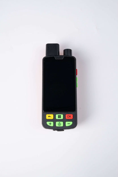 Localizador Gps tecnologia VHF + 4g con sistema android integrado.